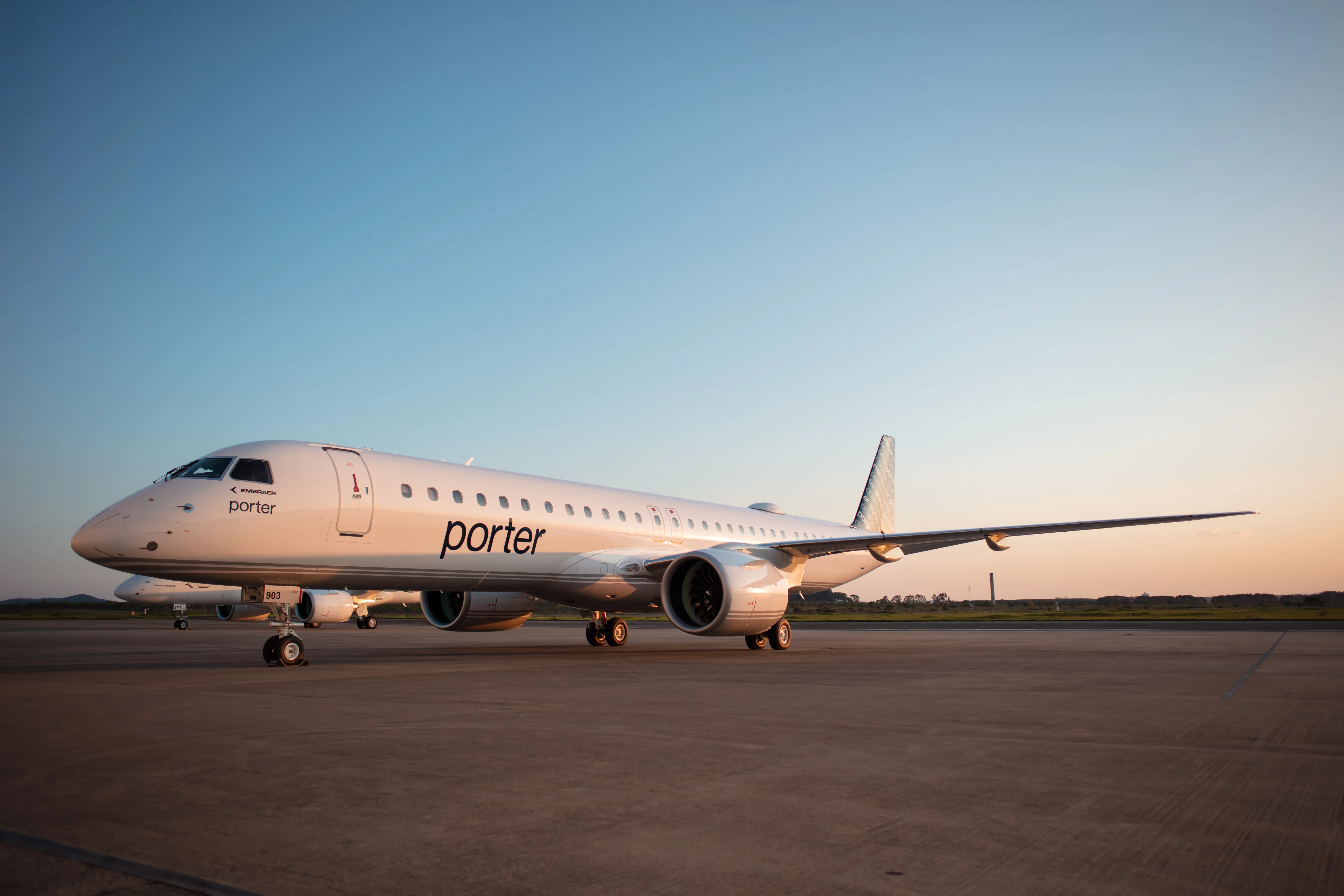Porter Airlines Lands in Thunder Bay with First Embraer E195-E2 Connecting Toronto-Pearson
