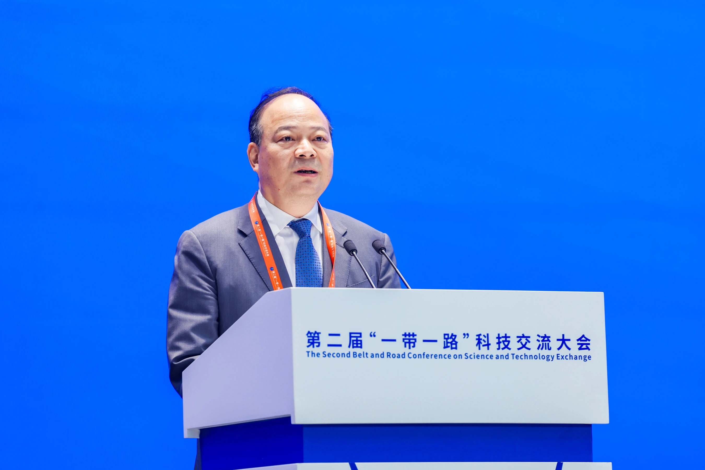 CATL Chairman and CEO Robin Zeng Outlines Vision for Global Zero-Carbon Transition and Deeper Collaboration at Major Conference