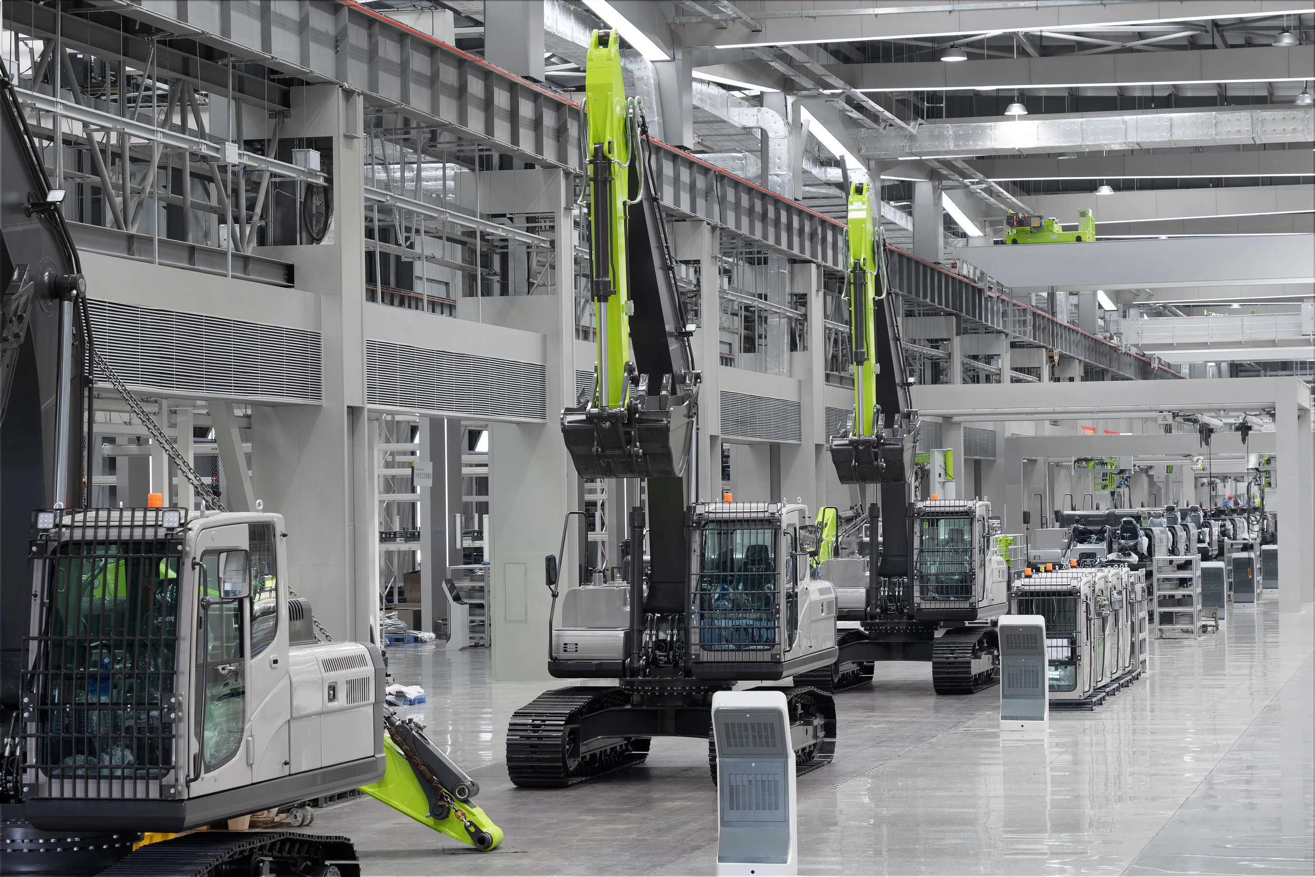 Zoomlion Recognized as Top-Tier Smart Factory at 2025 World Intelligent Manufacturing Conference