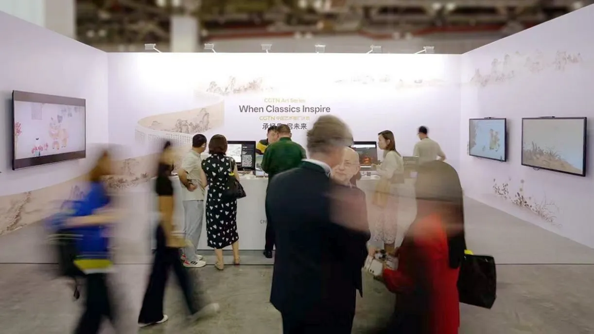 CGTN Art Series | Digital expo China Crafted wins hearts at ART SG