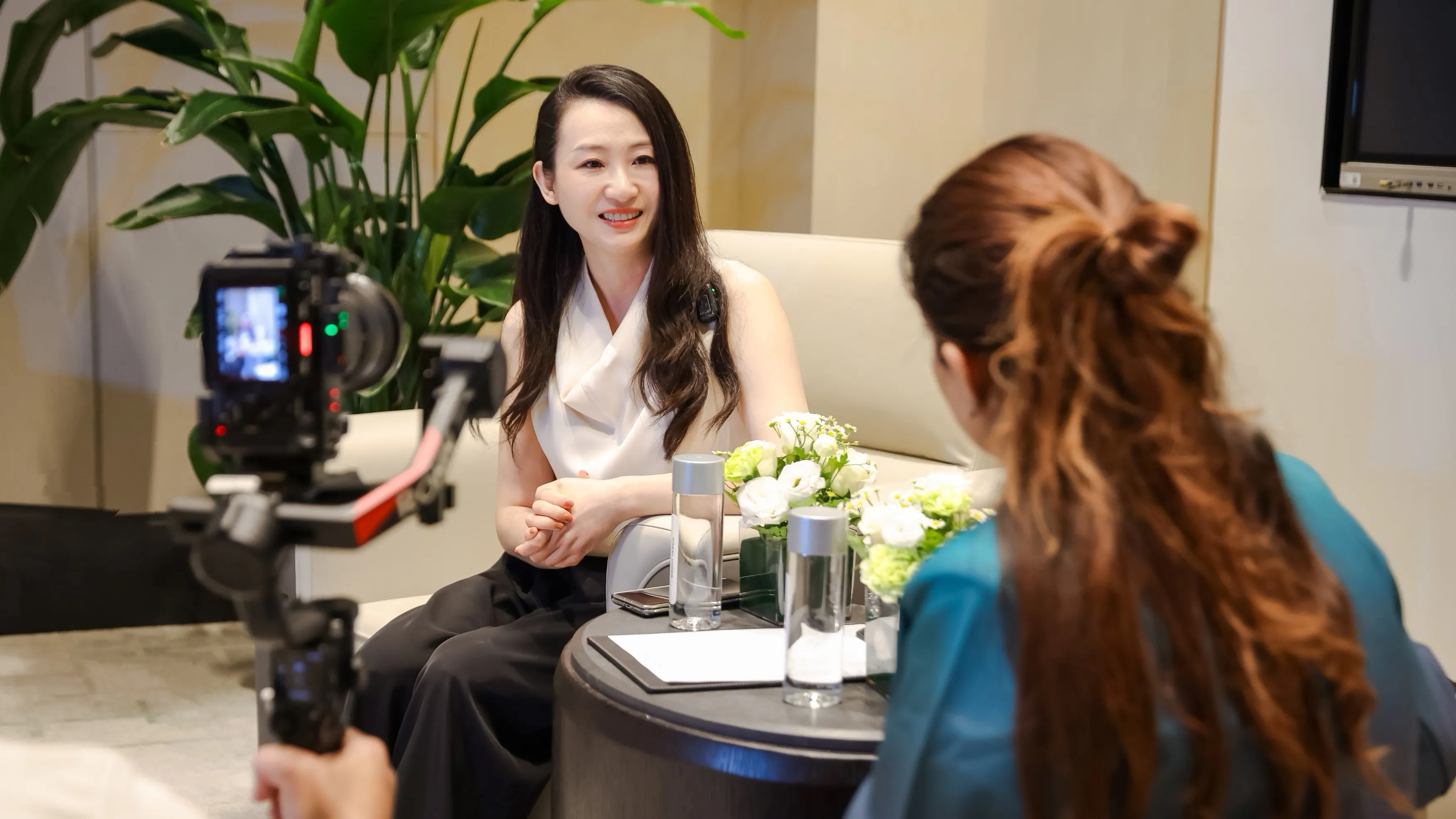 Khaleej Times Interviews FREELANDER International CEO Lucia Mao on Global Strategy and Middle East Vision