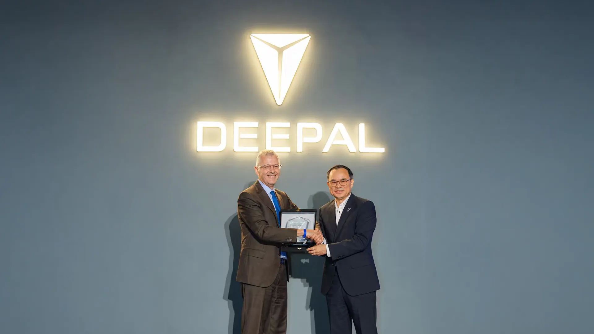 DEEPAL Celebrates One-Year Anniversary in Egypt and Launches its Flagship DEEPAL S09 at the Grand Egyptian Museum