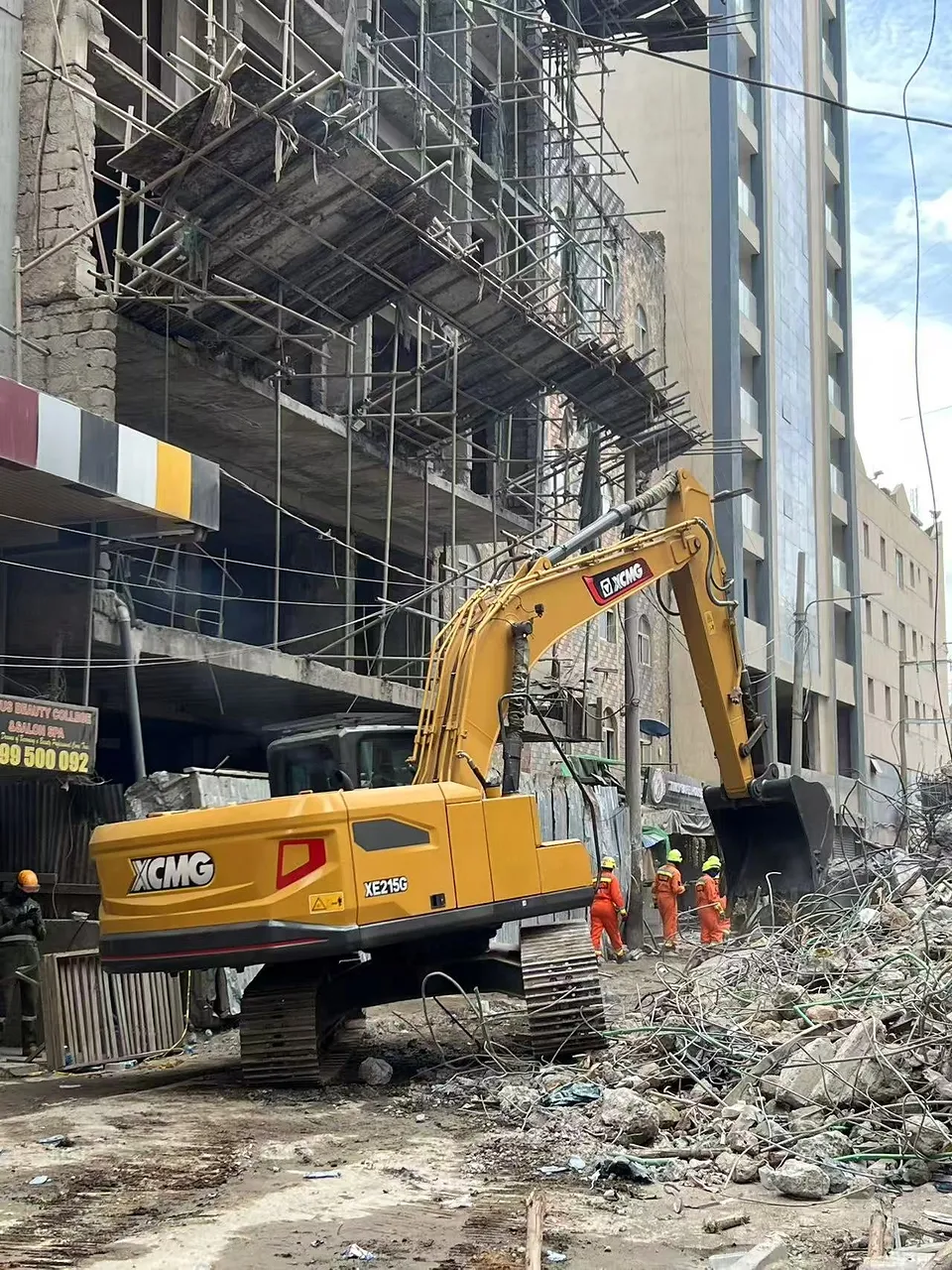 XCMG Deploys Heavy Equipment to Support Nairobi Building Collapse Rescue